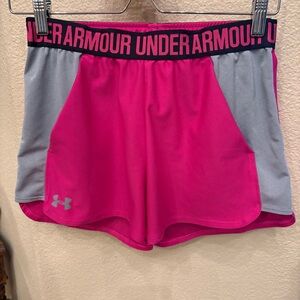 Under Armour Women Pink Gray Breast Cancer Awareness Unlined Shorts Size Small